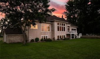 21501 Lake George Blvd, Oak Grove, MN 55303