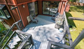 466 Greenbush Rd, East Greenwich, RI 02818