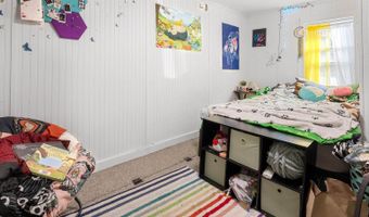 176 Court St, Bangor, ME 04401