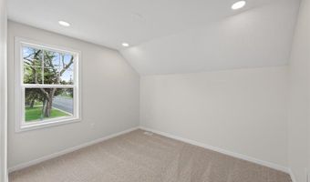656 Madison St, Anoka, MN 55303