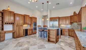 3220 W FEATHER SOUND Dr, Anthem, AZ 85086