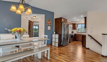 105 Estate Dr, Avon, MN 56310