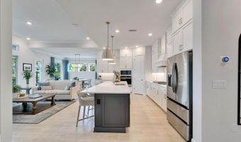 5971 HIDDEN BRANCH Dr, Apollo Beach, FL 33572