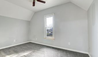 910 2nd Ave, Armstrong, IA 50514