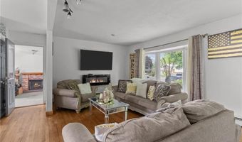 18 La Fazia Dr, Johnston, RI 02919