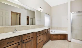 2304 Chestnut Ct, Augusta, KS 67010