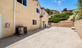 27540 Freetown Ln, Agoura Hills, CA 91301