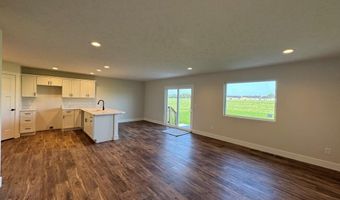 1503 Highlander Ln, Aurora, NE 68818