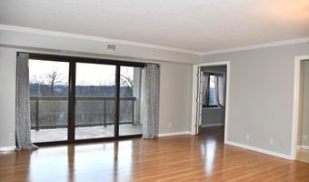 307 YOAKUM Pkwy 606, Alexandria, VA 22304