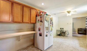 224 Walling Pl, North Middletown, NJ 07748