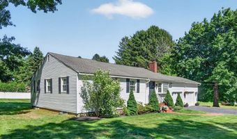 15 Lovejoy Rd, Andover, MA 01810