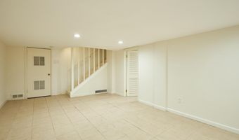 5306 ALBEMARLE St, Bethesda, MD 20816