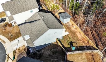 133 Lynwood Ln, Ball Ground, GA 30107