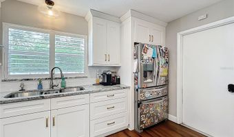 404 BROADVIEW Ave, Altamonte Springs, FL 32701