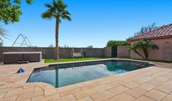 9777 N CHEMEHLEVI Dr, Casa Grande, AZ 85122