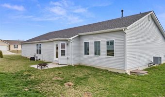 245 Red Leaf Way, Wright City, MO 63390