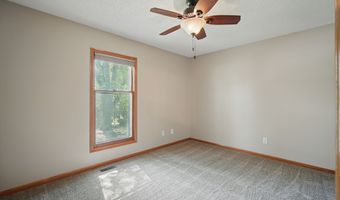 1118 NW Linden St, Ankeny, IA 50023