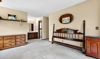 1329 Oakdale Dr, Bartlesville, OK 74006