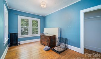 76 Starnes Cove Rd, Asheville, NC 28806
