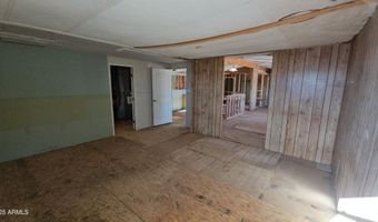 26700 S GRANDVIEW Dr, Congress, AZ 85332