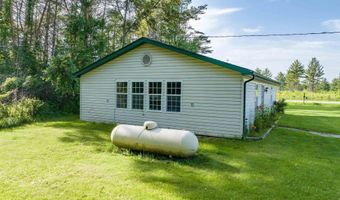 2882 School Rd, Alger, MI 48610