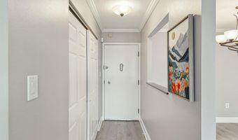 4600 S FOUR MILE RUN Dr 718, Arlington, VA 22204