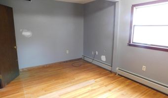 81 S Main St, Athens, ME 04912