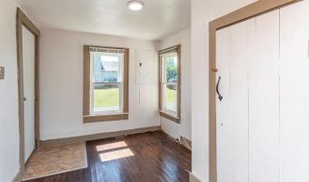 14 MAIN St, Frankford, DE 19945
