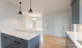 30 Fern St, Asheville, NC 28803