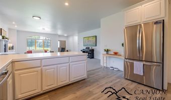 2307 Cougar Ave, Cody, WY 82414