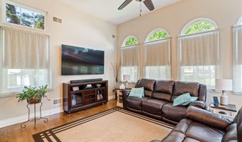 11 Jumping Brook Ln, Barnegat, NJ 08005