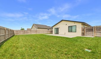 2508 Dean Ct, Brookings, SD 57006