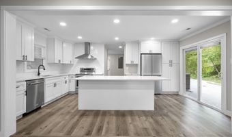 12211 MALIN Ln, Bowie, MD 20715