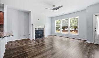 4960 Ducote Trl, Alpharetta, GA 30004