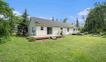 6590 6596 Admirals Pt, Alanson, MI 49706