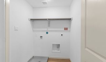 1027 Paddlefish Ln, Alvin, TX 77511