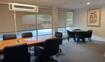 1110 W IVANHOE Blvd 9, Orlando, FL 32804