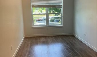 30 Veterans Memorial Pkwy 204, East Providence, RI 02914