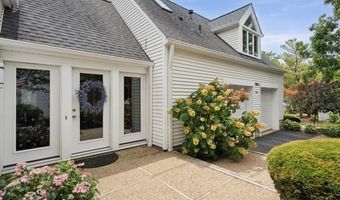 985 Goldenrod Trl, Aurora, OH 44202