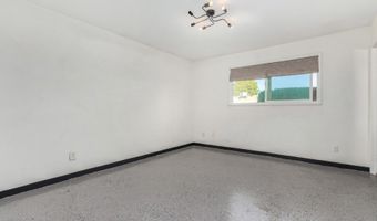 682 W GAIL Dr, Chandler, AZ 85225