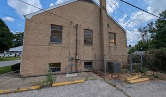 2715 Hillcrest Ave, Alton, IL 62002