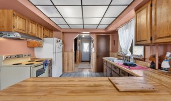 87 School St, Ahmeek, MI 49901