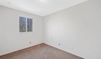 22 E Rock Creek Mnr, Arnold, MO 63010