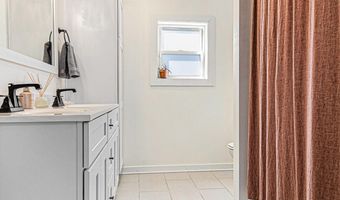 305 Perry St, Albion, MI 49224