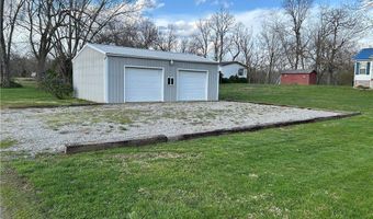 202 Blackbird Dr, Ashton, WV 25503