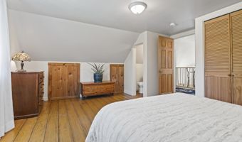 11 Old County Rd, Appleton, ME 04862
