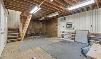 2106 Davie Ln, Camden, SC 29020