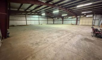 419 E Maple St, Alva, OK 73717