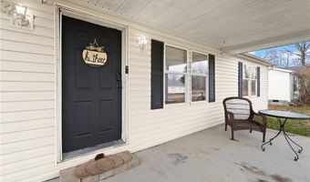 1323 W Kenwood Dr, Austin, IN 47102
