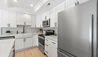 524 Via De La Valle H, Solana Beach, CA 92075